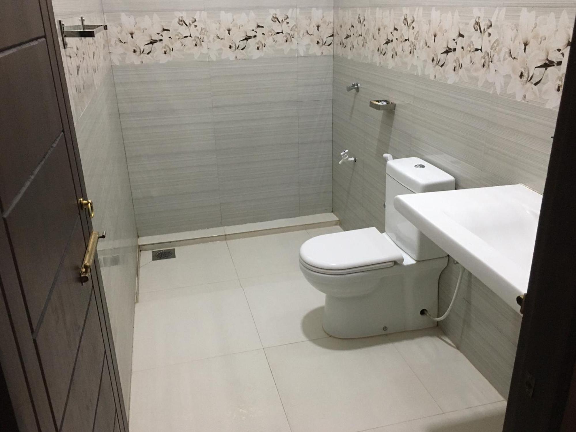 Bosadi Homestay Katunayaka Zewnętrze zdjęcie